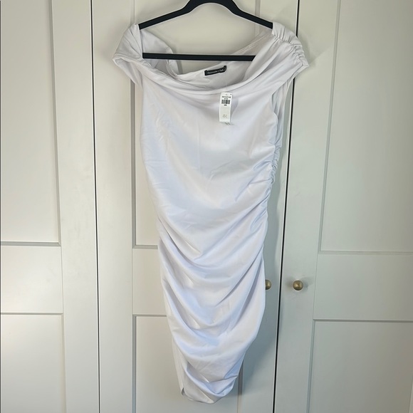 Abercrombie & Fitch White Off-Shoulder Twisted Ruched Dress | L - Picture 2 of 4